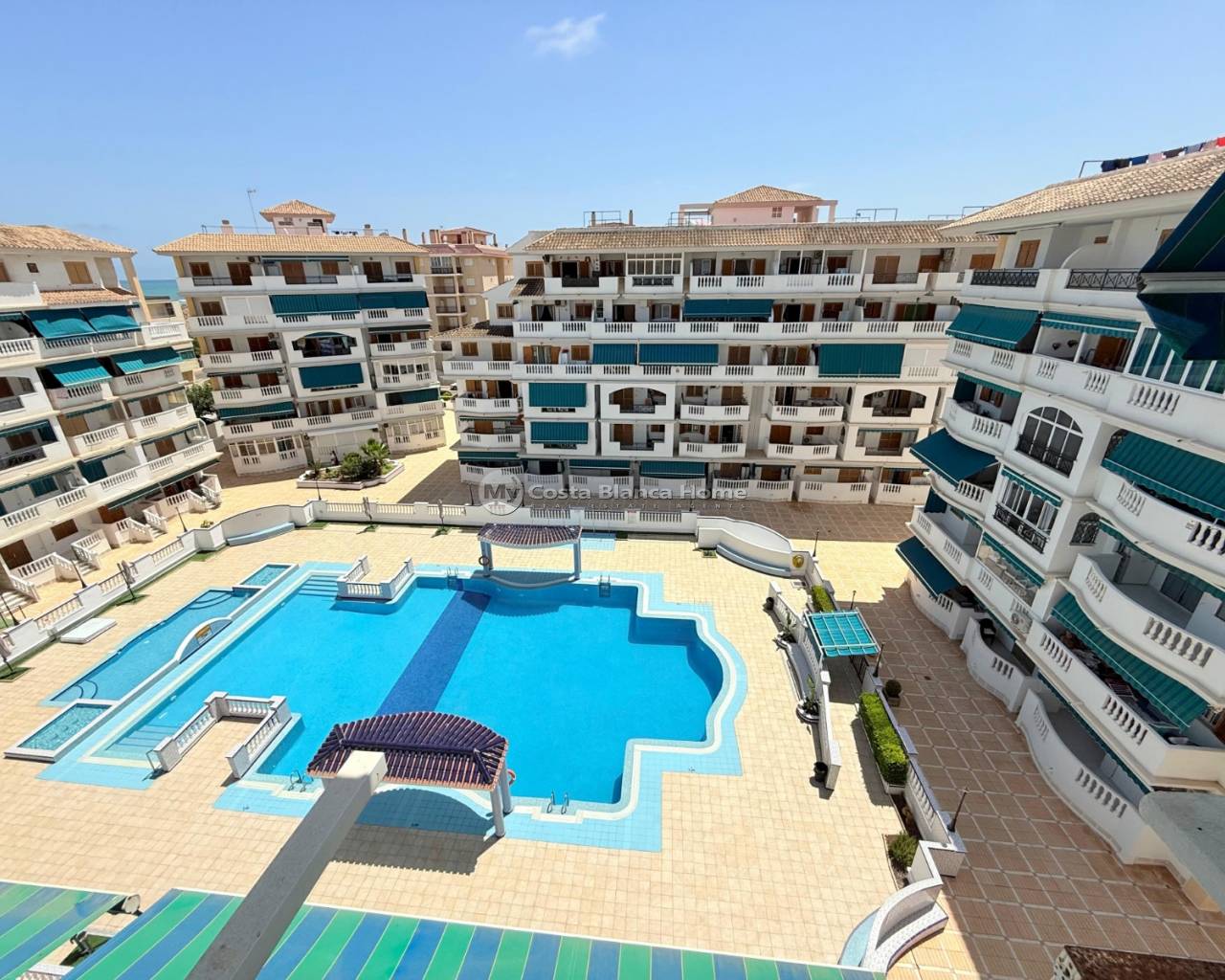 Apartment - Resale - Torrevieja - Torre La Mata