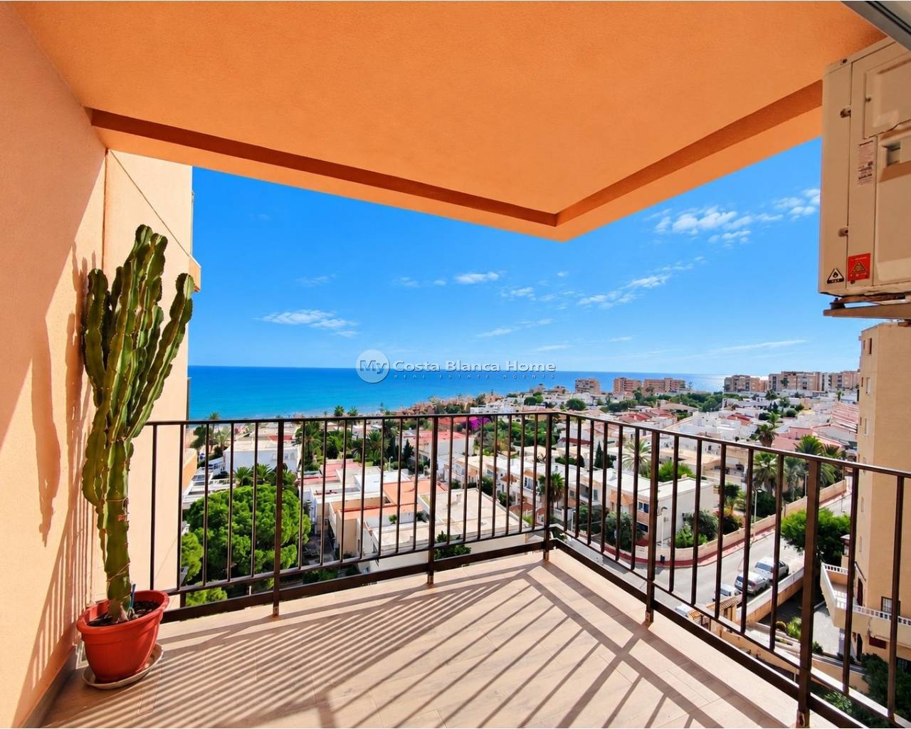 Apartment - Resale - Torrevieja - Torre La Mata