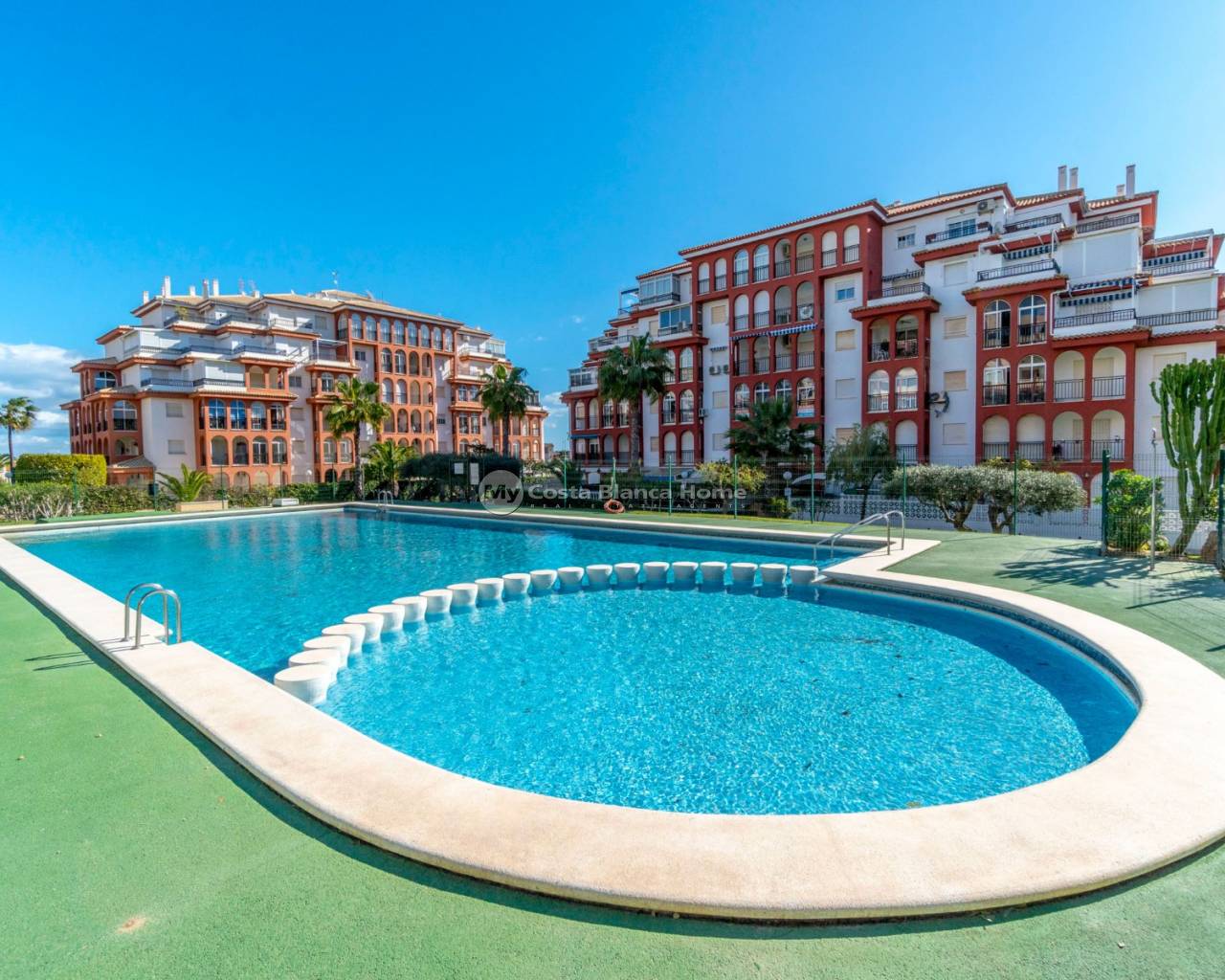 Apartment - Resale - Torrevieja - Torreblanca