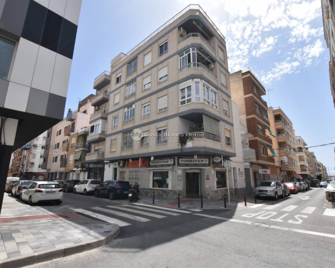 Apartment - Resale - Torrevieja - Torrevieja - Centre