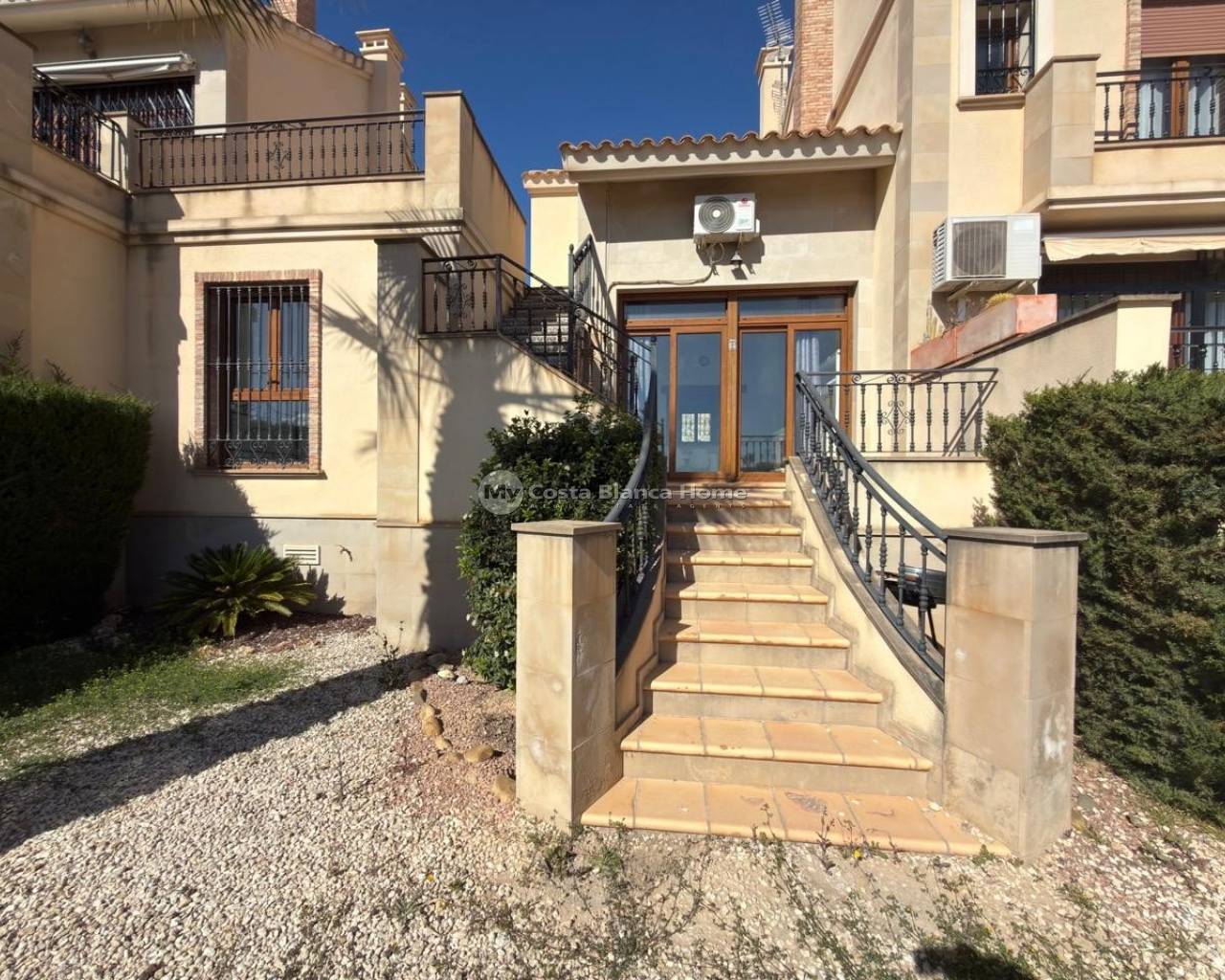 Bungalow - Resale - Algorfa - La Finca Golf Resort