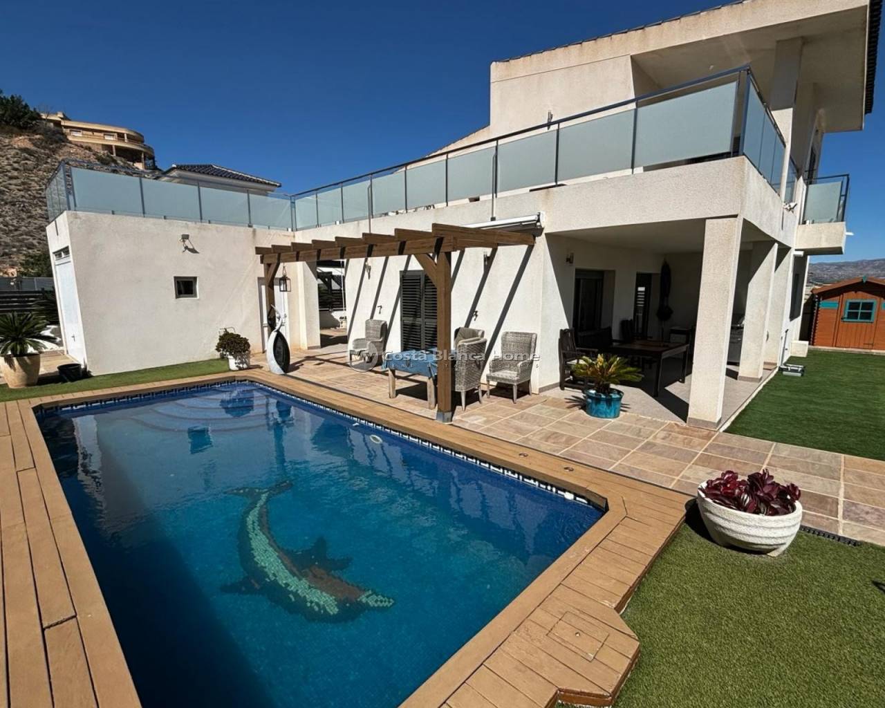 Detached House / Villa - Resale - Cox - CS4-34113