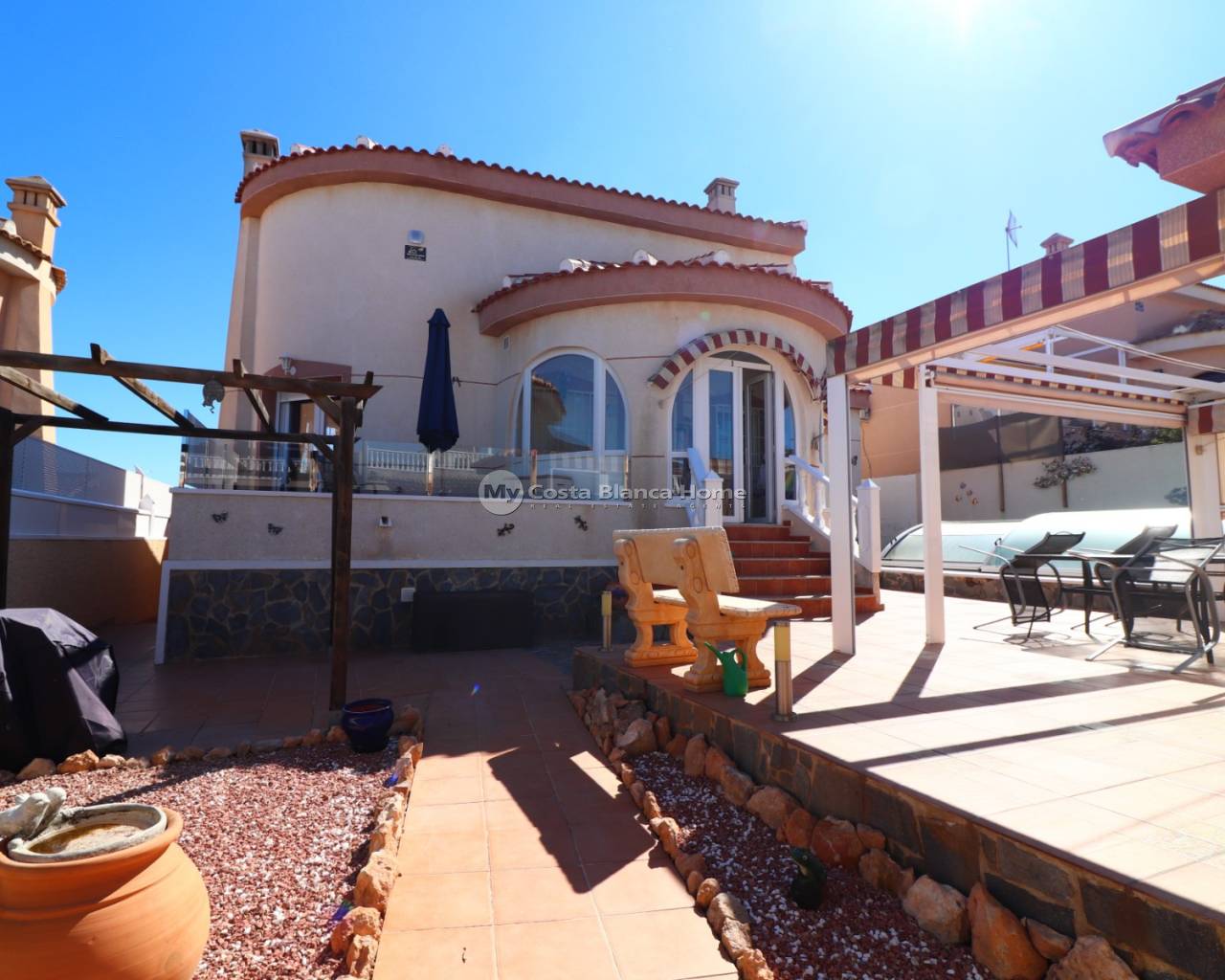Detached Villa - Resale - Benimar - Benimar