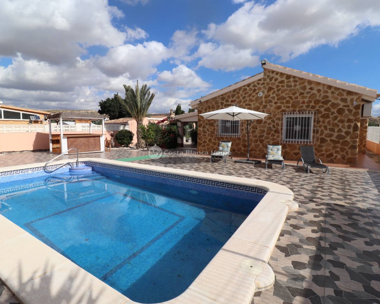 Detached Villa - Resale - Fortuna - Fortuna