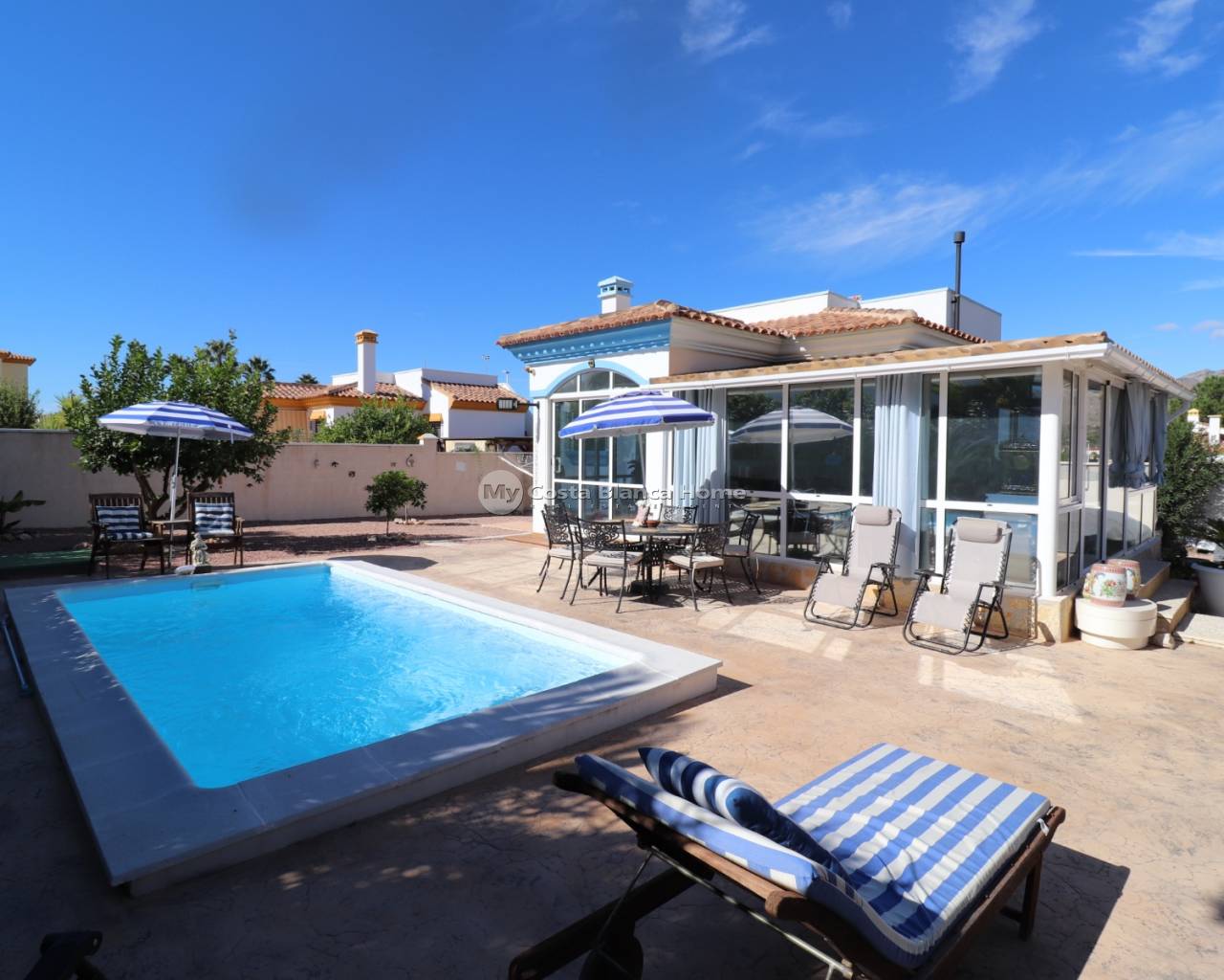 Detached Villa - Resale - Hondon de Las Nieves - Hondon de Las Nieves
