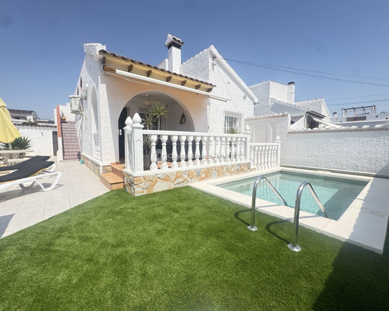 Detached Villa - Resale - Orihuela Costa - Villamartin
