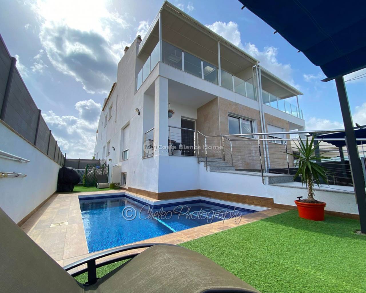 Quad Villa - Resale - Daya Nueva - Daya Nueva