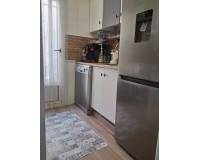 Resale - Apartment - Jacarilla