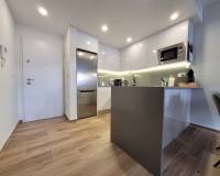 Resale - Apartment - Orihuela Costa - Villamartin