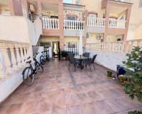 Resale - Apartment - Orihuela Costa - Villamartin