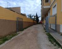 Resale - Apartment - Rafal