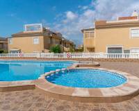 Resale - Apartment - Torrevieja - Aguas Nuevas