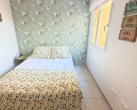 Resale - Apartment - Torrevieja - Aguas Nuevas