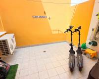 Resale - Apartment - Torrevieja - Aguas Nuevas