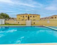 Resale - Apartment - Torrevieja - El Chaparral