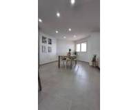Resale - Apartment - Torrevieja - Playa Acequion