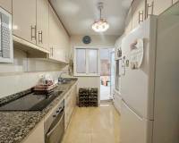 Resale - Apartment - Torrevieja - Playa de los Naufragos