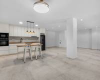 Resale - Apartment - Torrevieja - Playa del Acequión