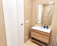 Resale - Apartment - Torrevieja - Playa Los Locos