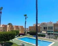 Resale - Apartment - Torrevieja - Torre La Mata