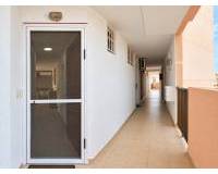 Resale - Apartment - Torrevieja - Torre La Mata