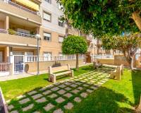 Resale - Apartment - Torrevieja - Torrevieja - Centre