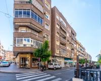 Resale - Apartment - Torrevieja - Torrevieja - Centre