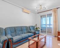 Resale - Apartment - Torrevieja - Torrevieja - Centre