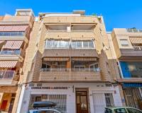 Resale - Apartment - Torrevieja - Torrevieja - Centre