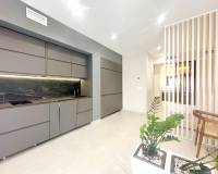 Resale - Apartment - Torrevieja - Torrevieja - Centre