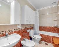 Resale - Apartment - Torrevieja - Torrevieja - Centre