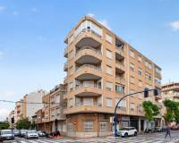 Resale - Apartment - Torrevieja - Torrevieja - Centre