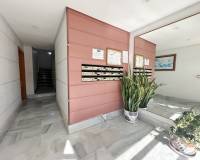 Resale - Apartment - Torrevieja - Torrevieja - Centre