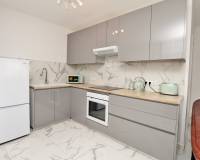 Resale - Apartment - Villamartin