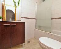 Resale - Apartment - Villamartin