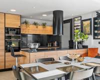 Resale - Apartment - Villamartín