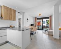 Resale - Apartments - Orihuela Costa - Villamartín