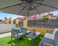 Resale - Apartments - Orihuela Costa - Villamartín