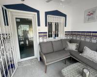 Resale - Bungalow - Doña Pepa