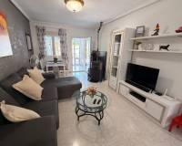 Resale - Bungalow - Doña Pepa