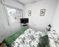 Resale - Bungalow - Orihuela Costa - La Zenia
