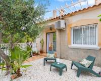 Resale - Bungalow - Orihuela Costa - Villamartin