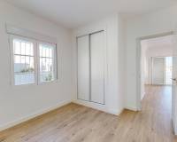 Resale - Bungalow - Orihuela Costa - Villamartin