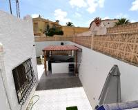 Resale - Bungalow - Orihuela Costa - Villamartin