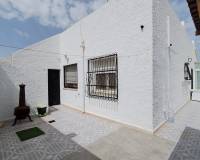 Resale - Bungalow - Orihuela Costa - Villamartin