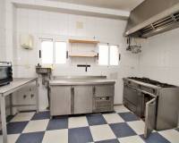 Resale - Commercial Property - Villamartin