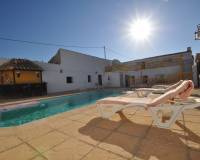 Resale - Country House - Pinoso - Pinoso - Town