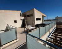 Resale - Detached House / Villa - Cox