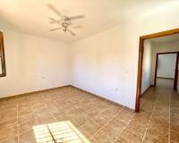 Resale - Detached Villa - Catral