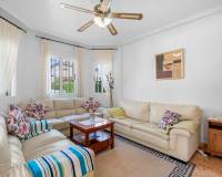 Resale - Detached Villa - Guardamar Del Segura - El Raso
